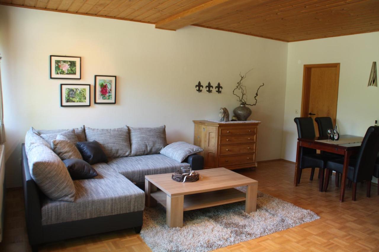Ferienwohnung Gartenreich Obereisenheim Esterno foto